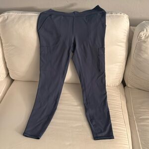 Avalanche Outdoor Supply Workout leggings with pockets